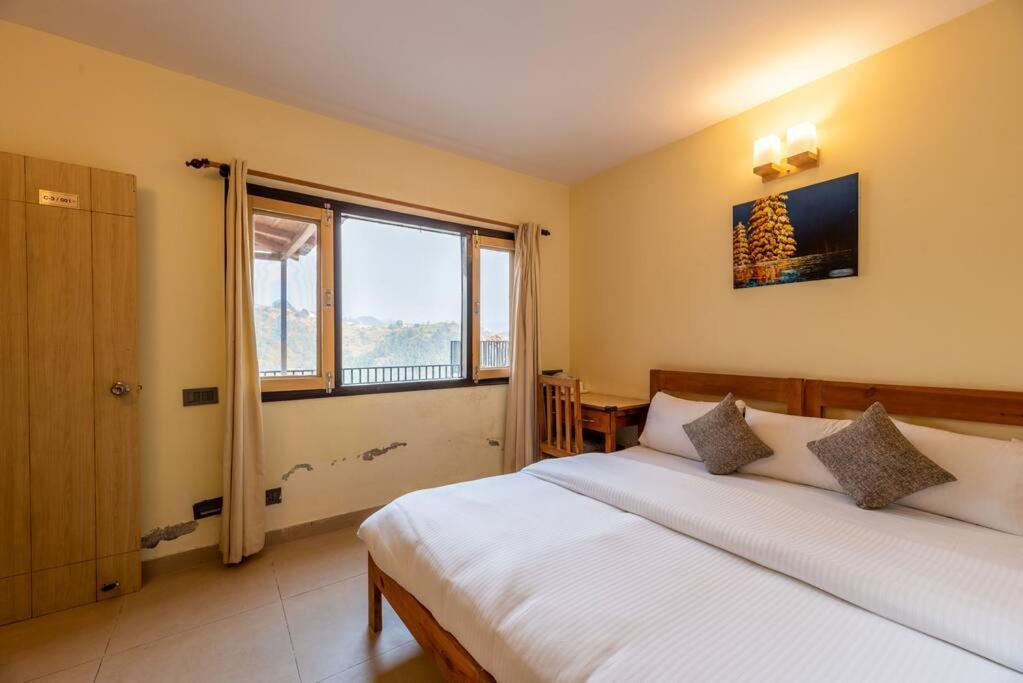Dream Cottage 3 Pet-Friendly 2Br W Mountain View Муктесвар Екстериор снимка